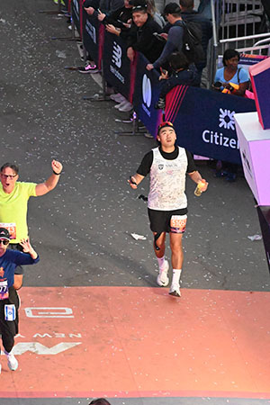nyc-marathon-runner