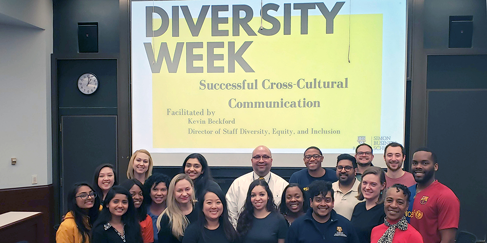 Simon Students Meet for Diversity Week