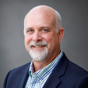 Dennis Proulx Headshot