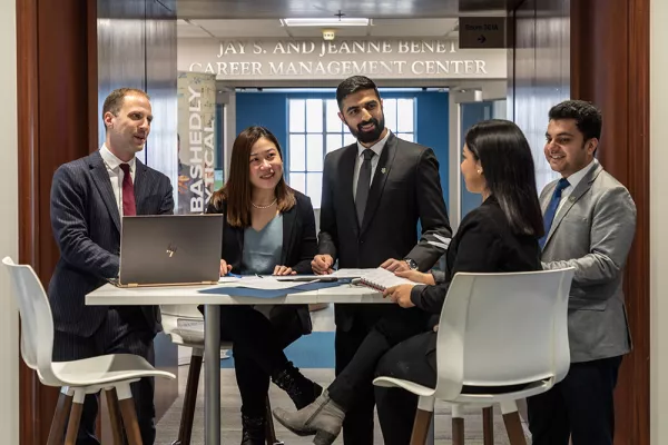 Simon MBA Students Studying